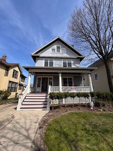 11 S Catherine Ave
