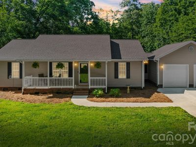 Property at 39328 Holly Ridge Rd, New London, NC