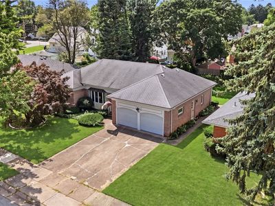 Property at 24 Pinecliff Dr, Rochester, NY