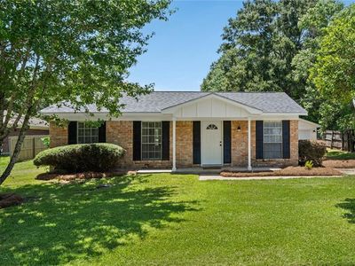 4680 Clarendon Dr