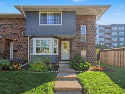 2775 Page Ave