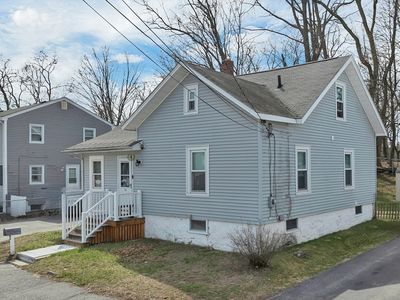 74 Crescent St