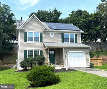 Property at 2000 Chita Ct, Temple Hills, MD