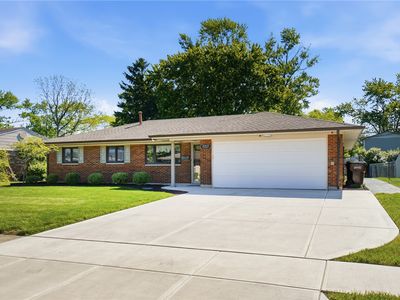 2002 Darrell Dr