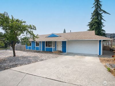 2129 Poplar Drive