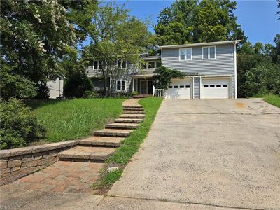 3443 Scarsborough Dr
