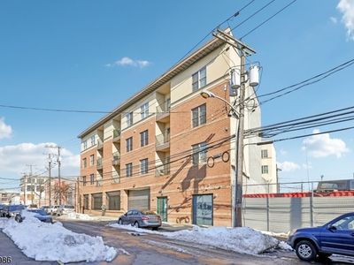 15-19 Tichenor Ln #407