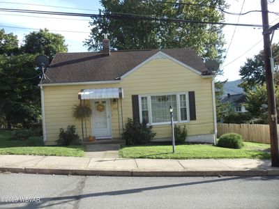 1315 Rural Ave