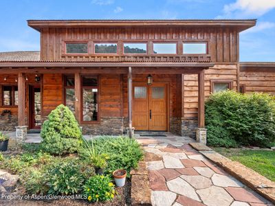 1204 Huebinger Dr