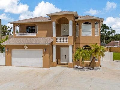 10806 PEREZ DRIVE