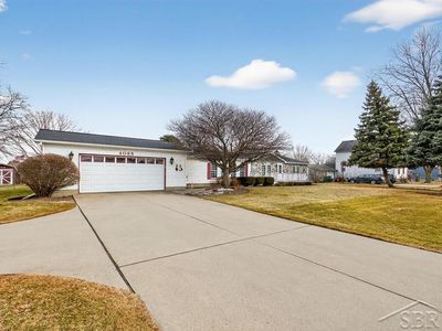 4085 Two Mile Rd