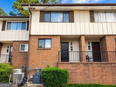 2545 Bradford Sq NE