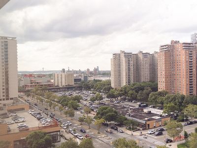 460 Neptune Ave APT 14T