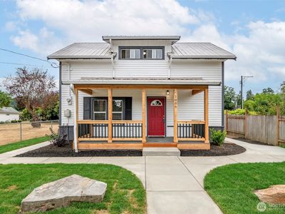 1806 2nd Street SE