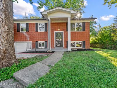 1702 Beaumont Dr