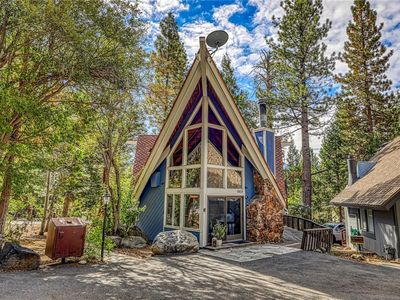 669 Country Club Dr