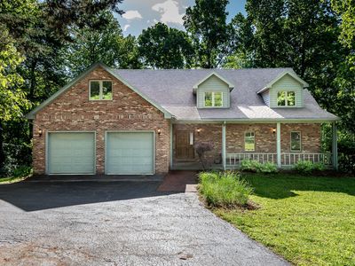 2557 S Smith Rd