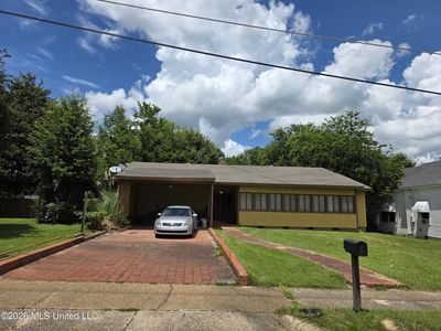 630 W Minnesota Ave #1