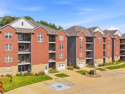 1092 Walnut Ave Unit 205