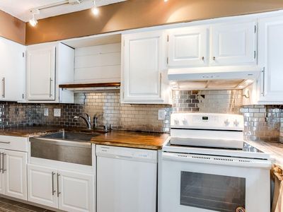 2200 Nevada Ave S APT 211