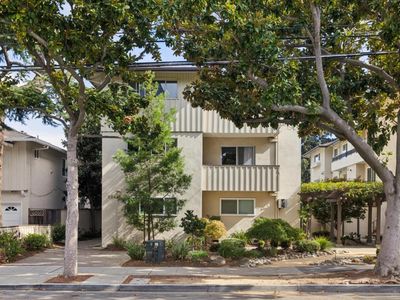 528 Everett Ave APT F