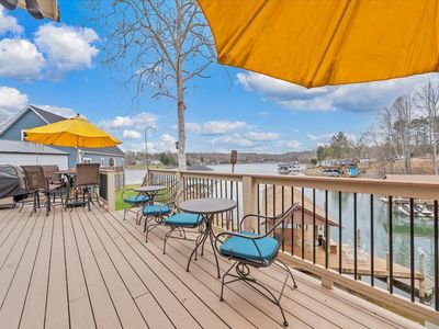 56 Brookside Ln