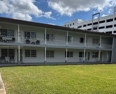 383 E 4th Ave APT 8