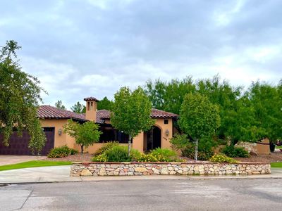 468 Country Oaks Dr