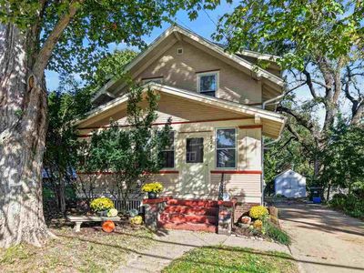724 N Dodge St