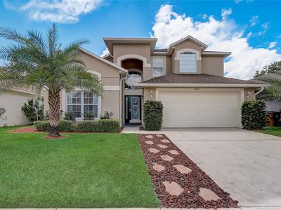 2884 Blooming Alamanda Loop