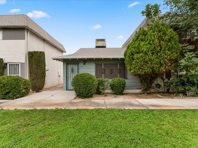 310 Greenbriar Townhouse Way
