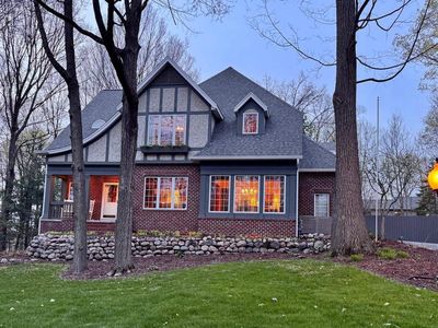 1706 TALL OAKS DRIVE