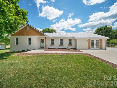 97 Paul Holland Rd