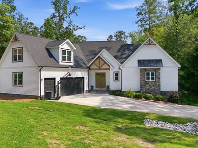 683 Sagamore Dr