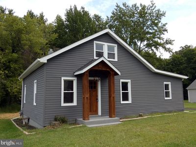 Property at 105 E Del A Vue Ave, Penns Grove, NJ