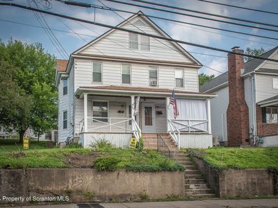 445 Main St