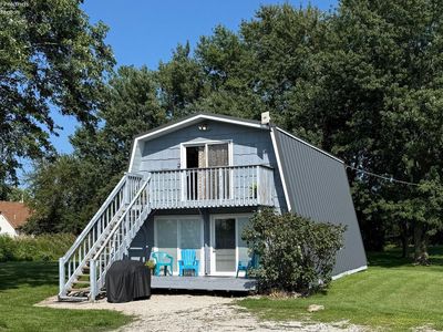 102 Fairview Ln
