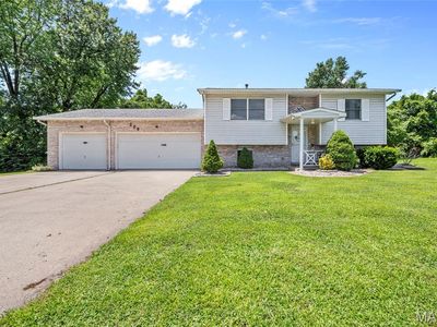 229 Chouteau Point