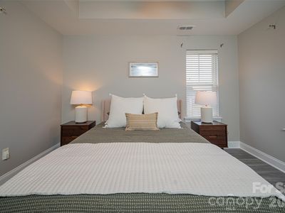 3148 Walnut Park Dr
