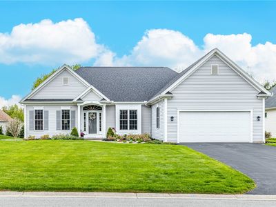Property at 31 Brantley Way, Penfield, NY