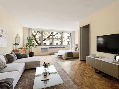310 E 70th St APT 2F