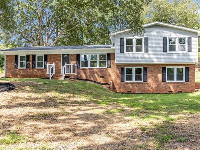 121 Dover Rd