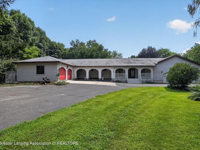 2100 E Sherwood Rd