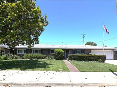 Property at 233 Phlox Ave, Redlands, CA