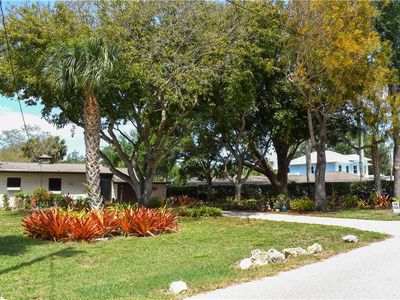 27213 Rio Vista CIR