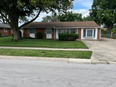 Property at 725 Hile Ln, Englewood, OH