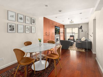 67 E 11th St APT 705