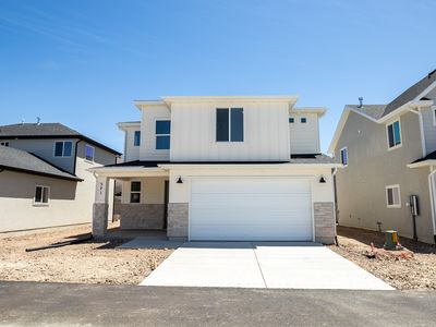 571 W 1775 N