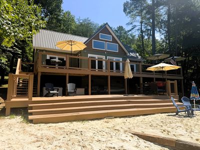 661 Laurel Lake Cir