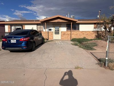 7747 Broadway Dr